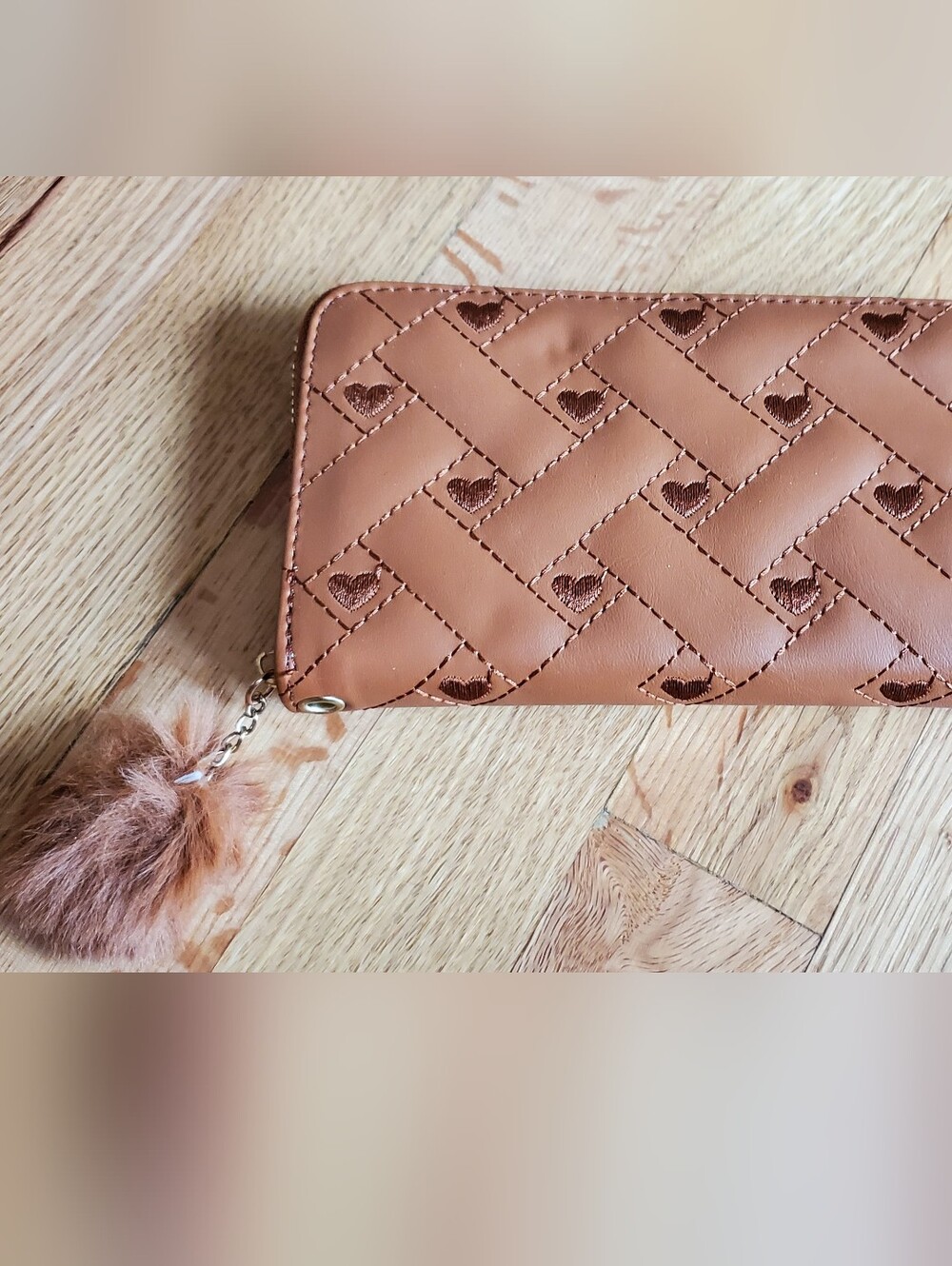 New Brown Quilted Heart Pattern Zip Wallet